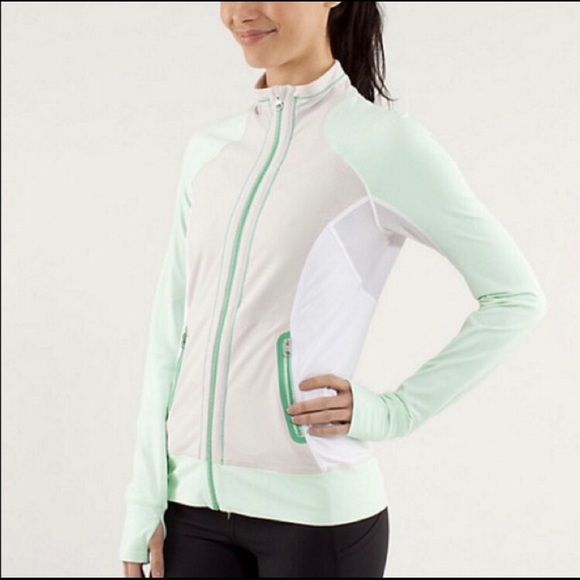 lululemon athletica Tops - Lululemon beach runner jacket